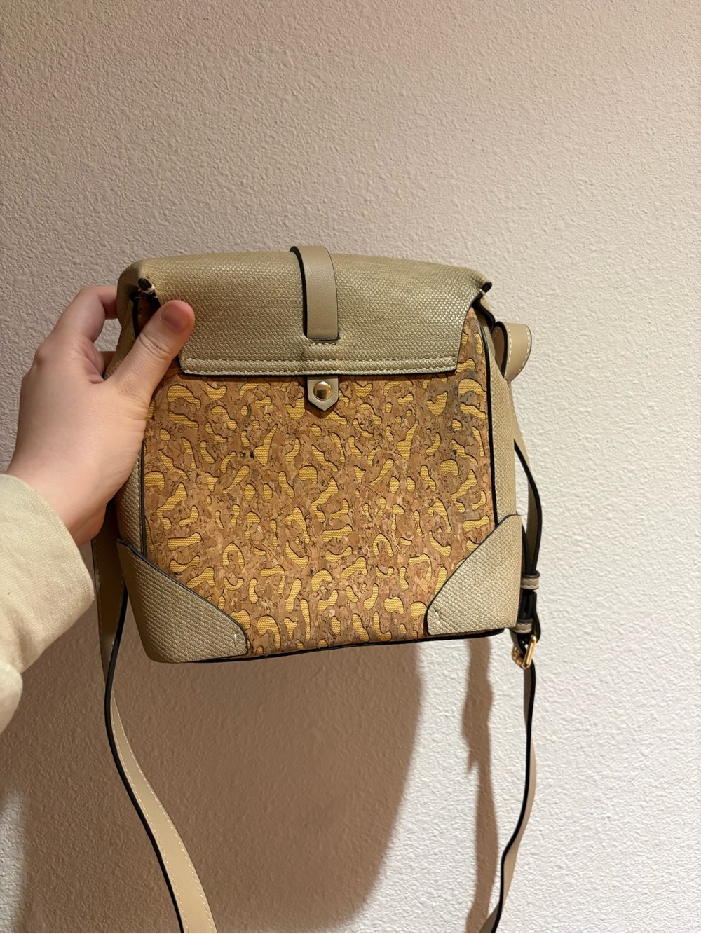 Bag - Picture 2 of 3